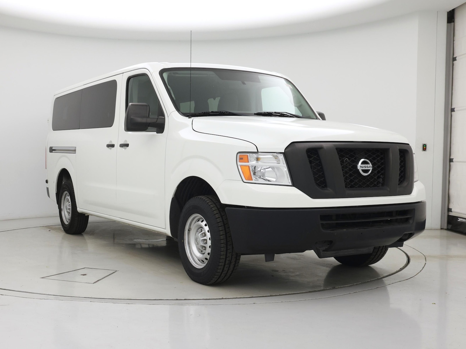 nissan nv passenger 2016 5BZBF0AAXGN854568 image nissan nv passenger 2016 5BZBF0AAXGN854568 image